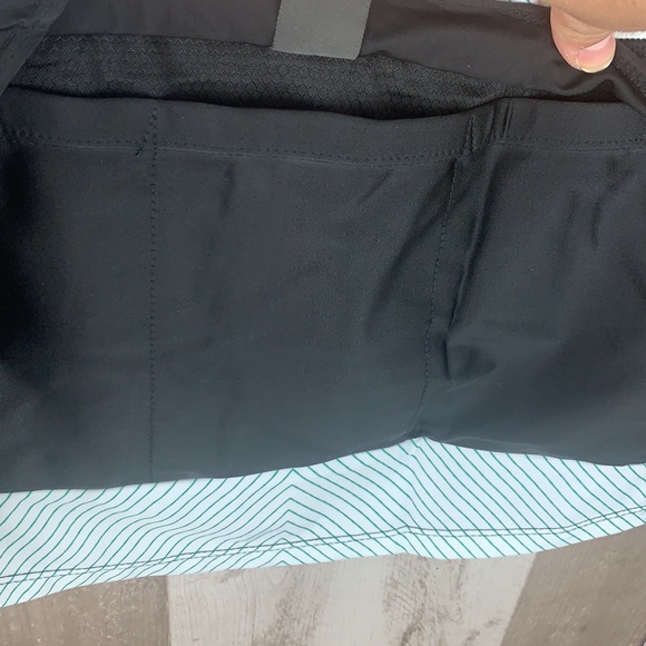 NWT Moxie Cycling Black White Colorblock Tee size Medium - Picture 7 of 11